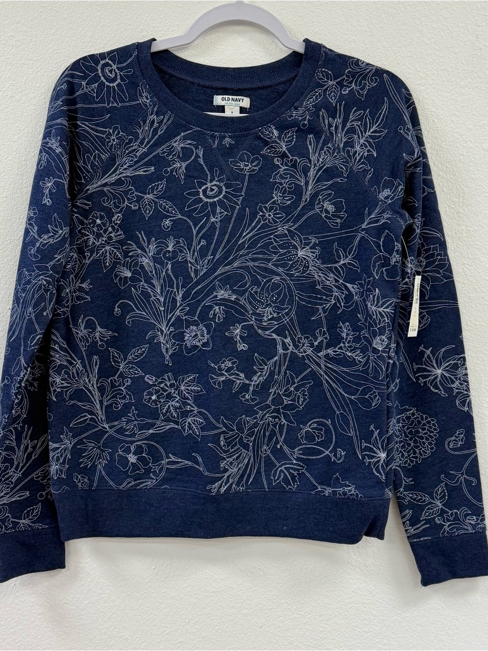 Old Navy Navy Floral Crewneck Sweater